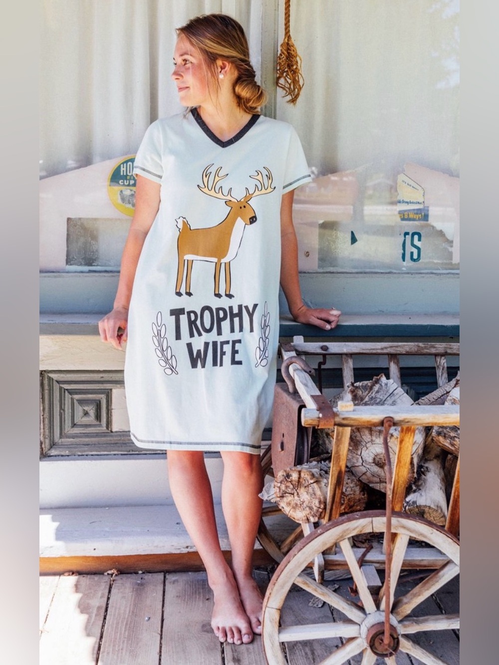 Lazy One Sleep Shirt Size L XL Trophy Wife V-neck Tee Cotton Nightgown - Picture 4 of 5